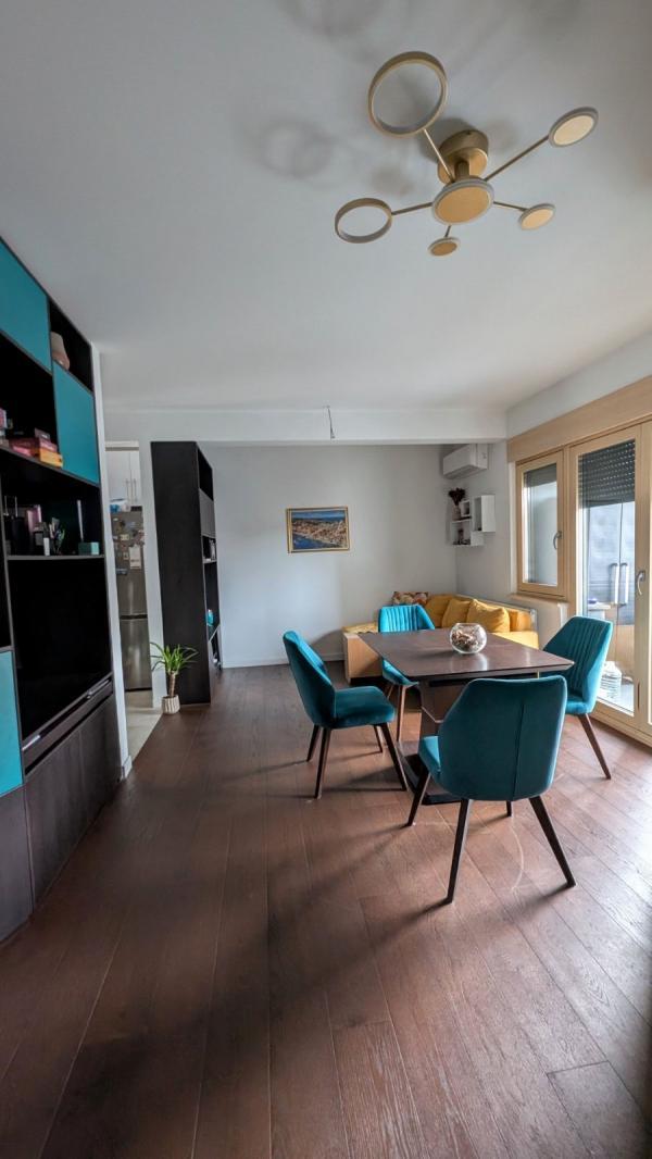 Stan na prodaju u Beogradu, Vračar (Hram), dvosoban, 49m2, cena 249000 evra