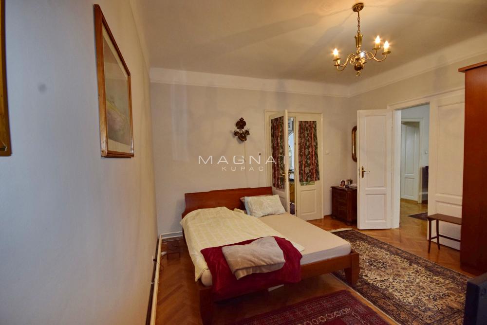 Stan na prodaju u Beogradu, Stari grad, cetvorosoban, 125m2, cena 505000 evra