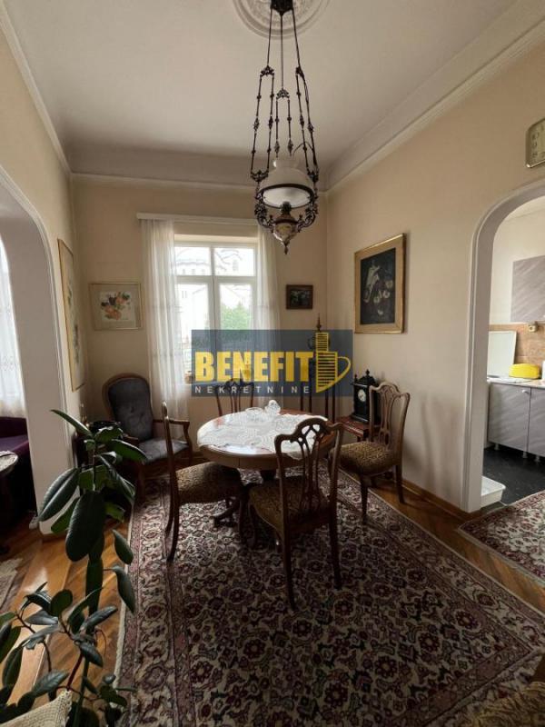 Stan na prodaju u Beogradu, Vračar (Hram), dvosoban, 64m2, cena 390000 evra