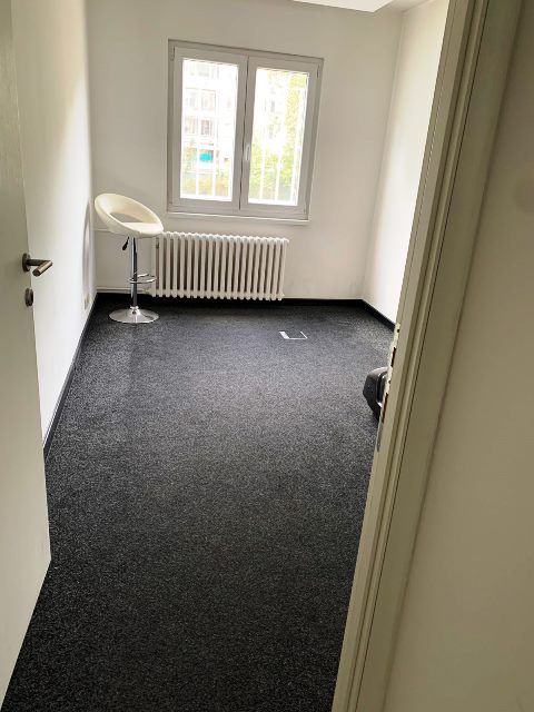 Stan na prodaju u Beogradu, Novi Beograd blok 63, trosoban, 80m2, cena 240000 evra
