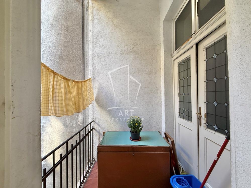 Stan na prodaju u Beogradu, Gornji Dorćol, trosoban, 76m2, cena 420000 evra