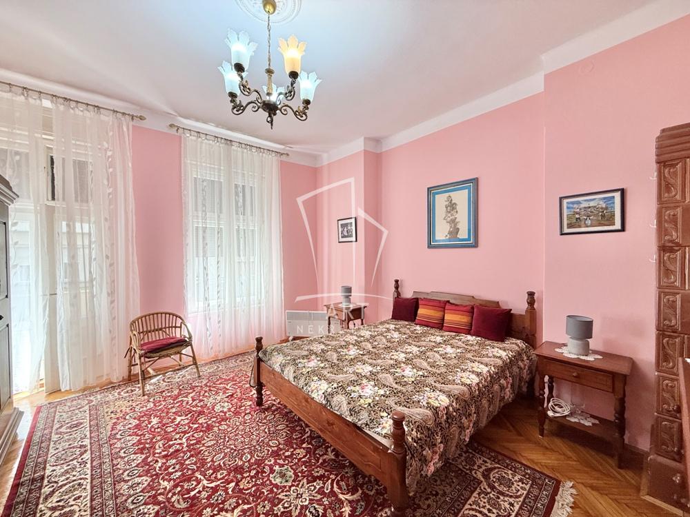 Stan na prodaju u Beogradu, Gornji Dorćol, trosoban, 76m2, cena 420000 evra