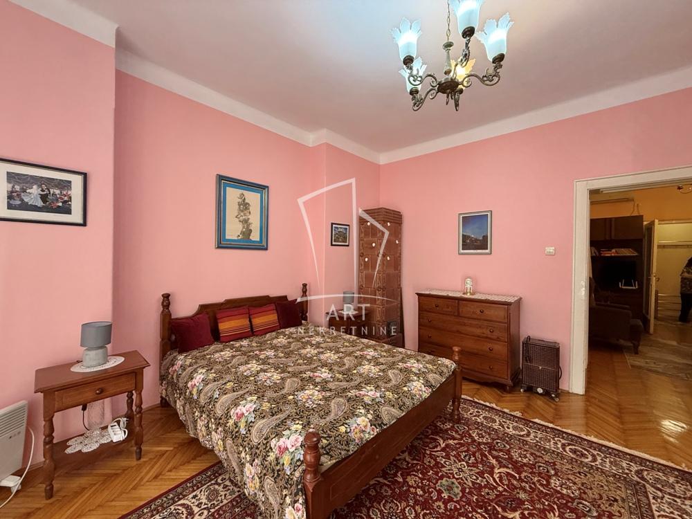 Stan na prodaju u Beogradu, Gornji Dorćol, trosoban, 76m2, cena 420000 evra