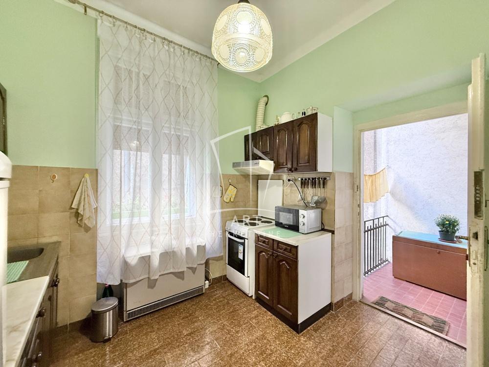 Stan na prodaju u Beogradu, Gornji Dorćol, trosoban, 76m2, cena 420000 evra