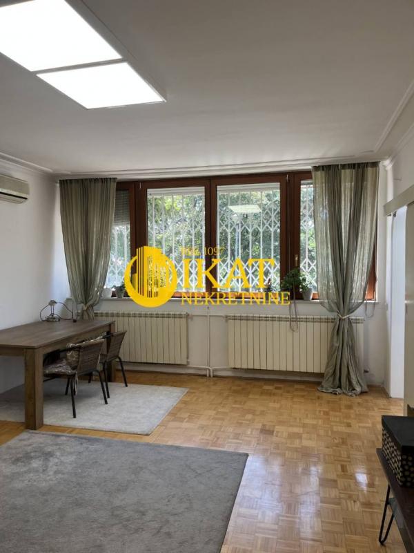 Stan na prodaju u Beogradu, Konjarnik, dvosoban, 60m2, cena 170000 evra