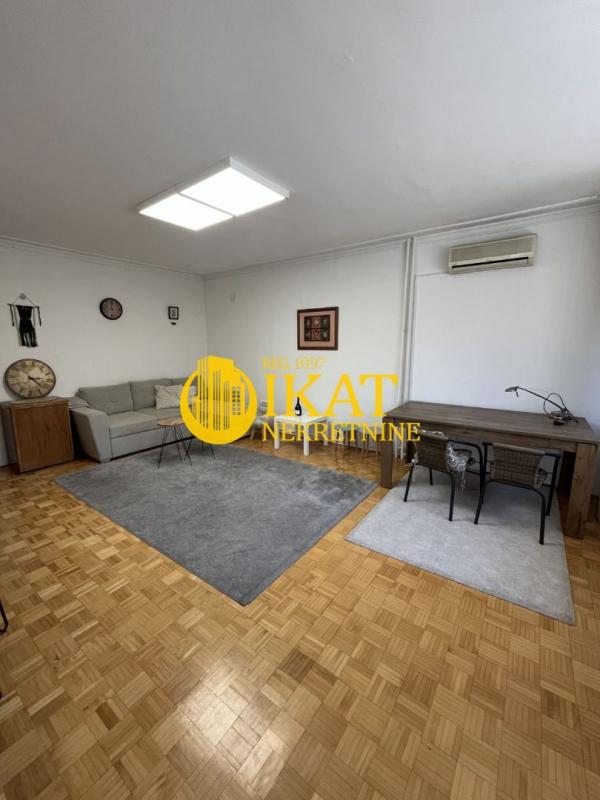 Stan na prodaju u Beogradu, Konjarnik, dvosoban, 60m2, cena 170000 evra
