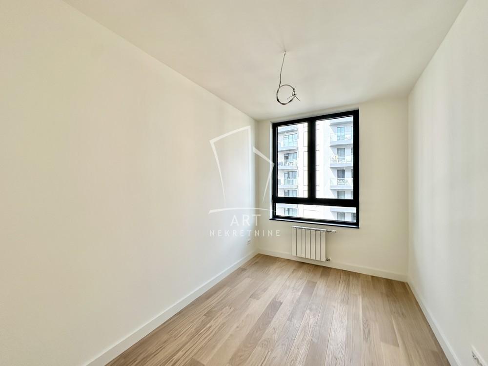 Stan na prodaju u Beogradu, Beograd na vodi, trosoban, 78m2, cena 345000 evra