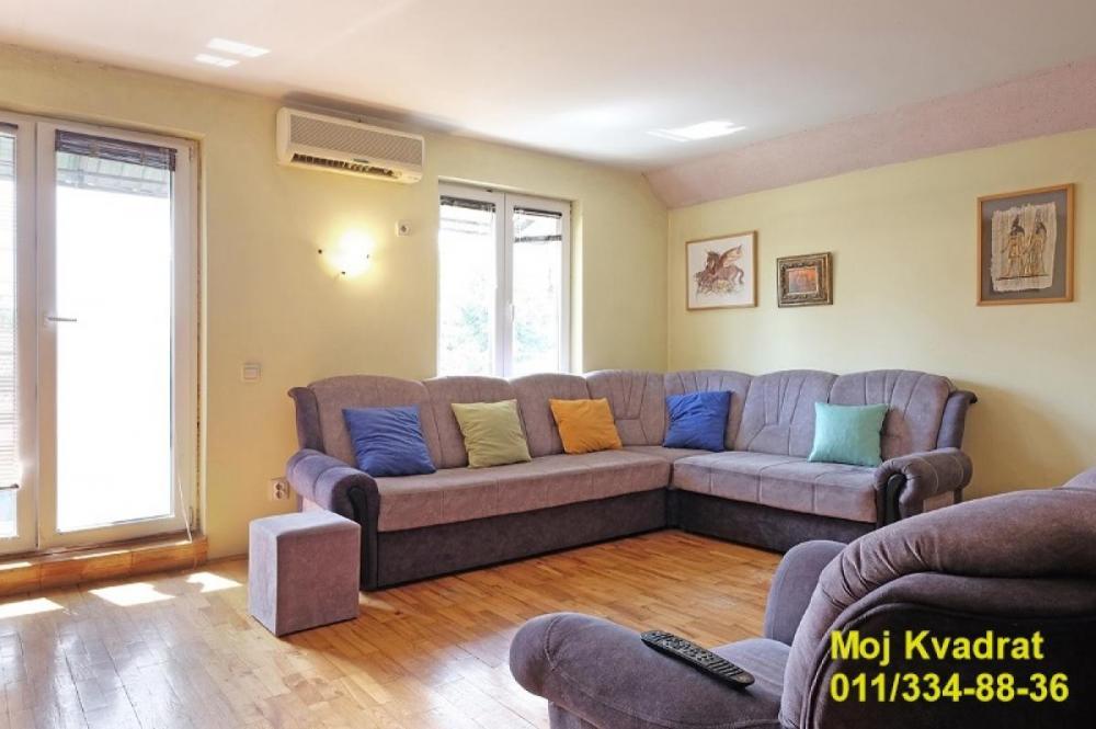 Stan na prodaju u Beogradu, Nova Galenika, cetvorosoban, 93m2, cena 167000 evra