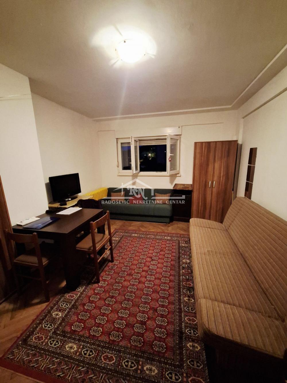 Stan na prodaju u Beogradu, Karaburma, 23m2, cena 77000 evra