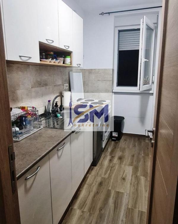 Stan na prodaju u Beogradu, Skojevsko naselje, dvosoban, 59m2, cena 159000 evra