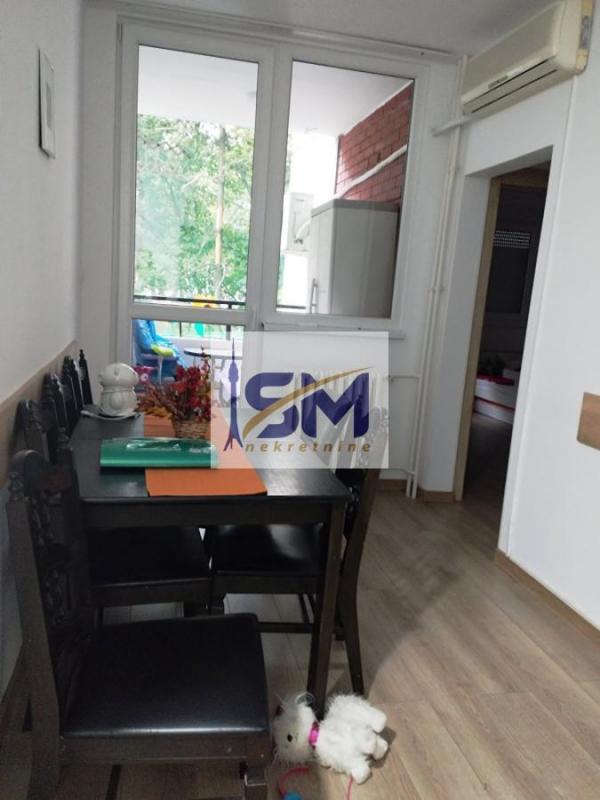 Stan na prodaju u Beogradu, Skojevsko naselje, dvosoban, 59m2, cena 159000 evra