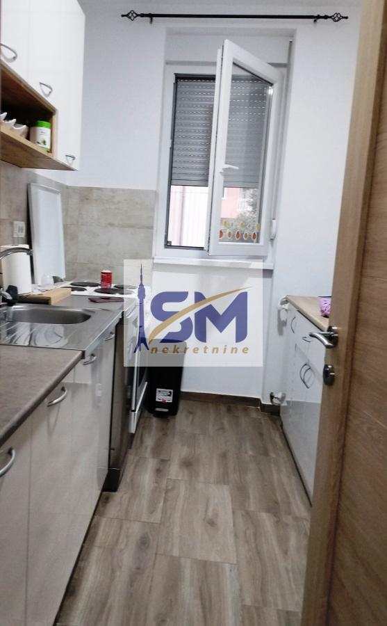 Stan na prodaju u Beogradu, Skojevsko naselje, dvosoban, 59m2, cena 159000 evra