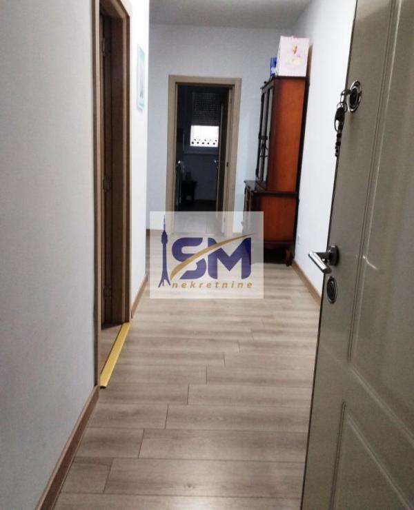 Stan na prodaju u Beogradu, Skojevsko naselje, dvosoban, 59m2, cena 159000 evra