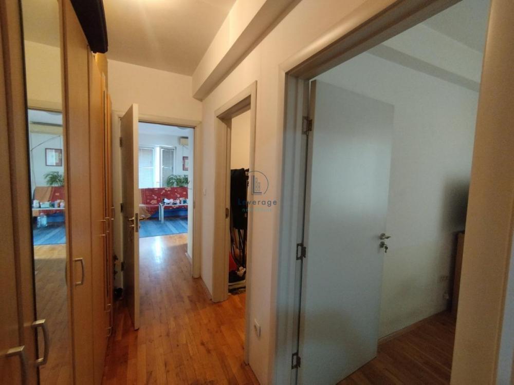 Stan na prodaju u Beogradu, Mirijevo, trosoban, 62m2, cena 158000 evra