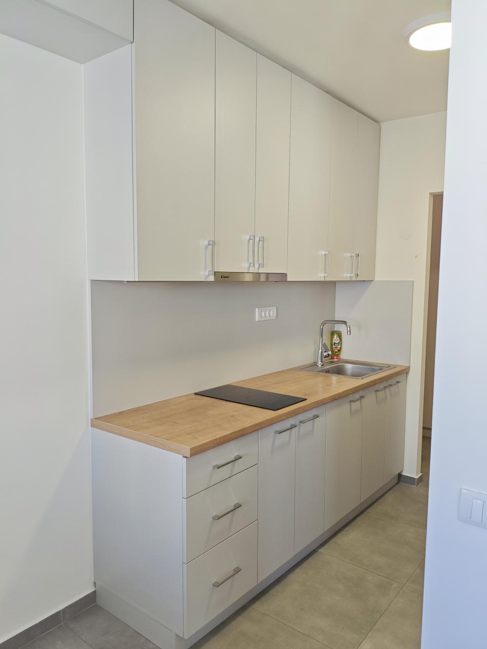 Stan na prodaju u Beogradu, Novi Beograd blok 63, dvosoban, 66m2, cena 234000 evra
