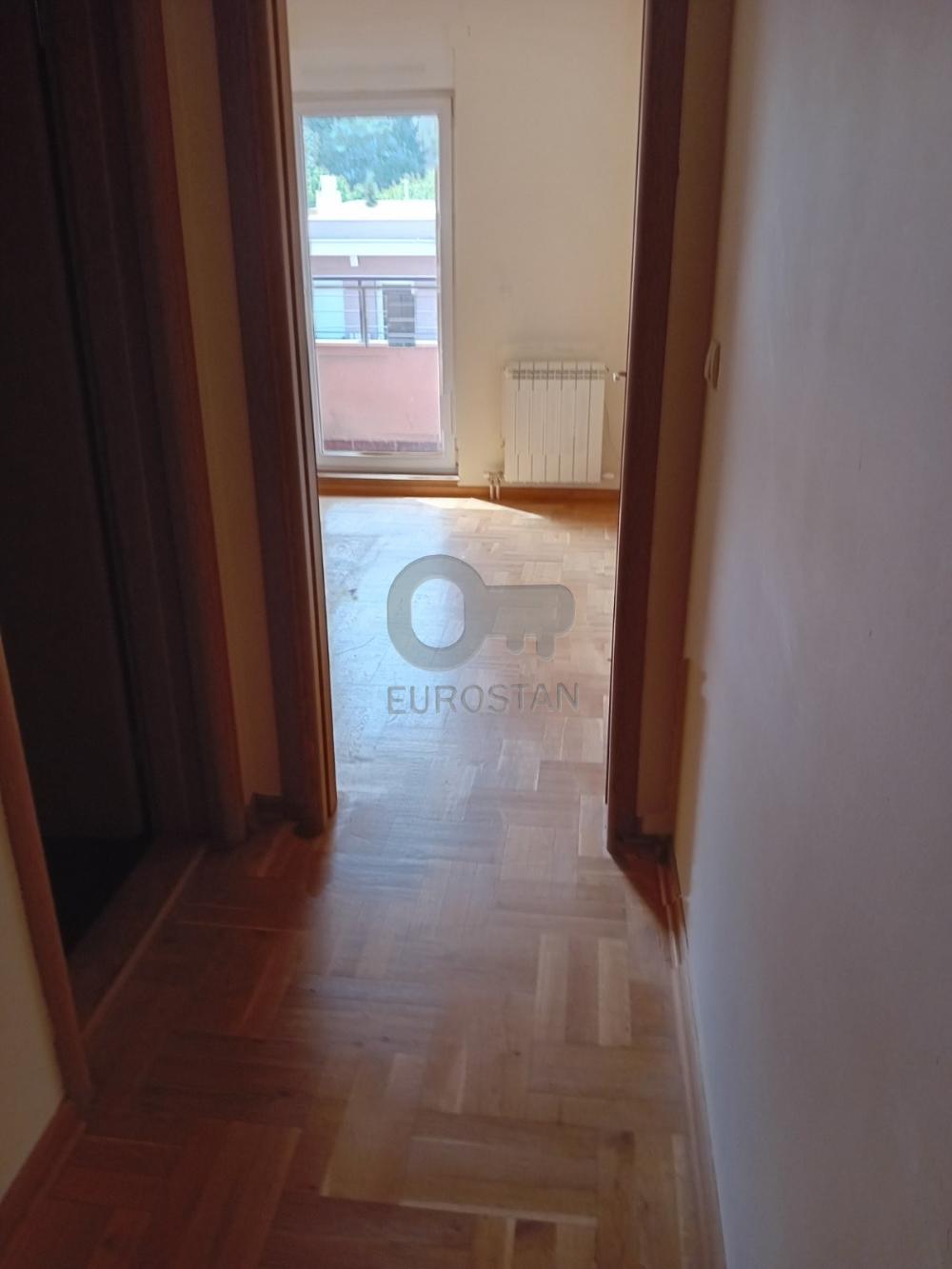 Stan na prodaju u Beogradu, Mirijevo, dvosoban, 56m2, cena 150920 evra