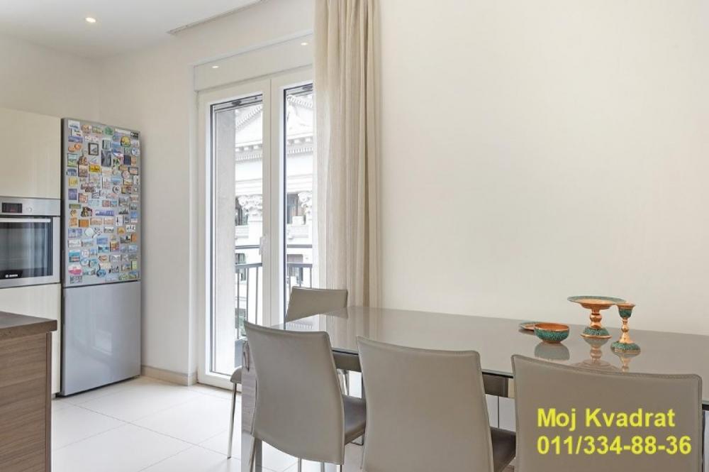 Stan na prodaju u Beogradu, Beograd (centar), trosoban, 69m2, cena 325000 evra