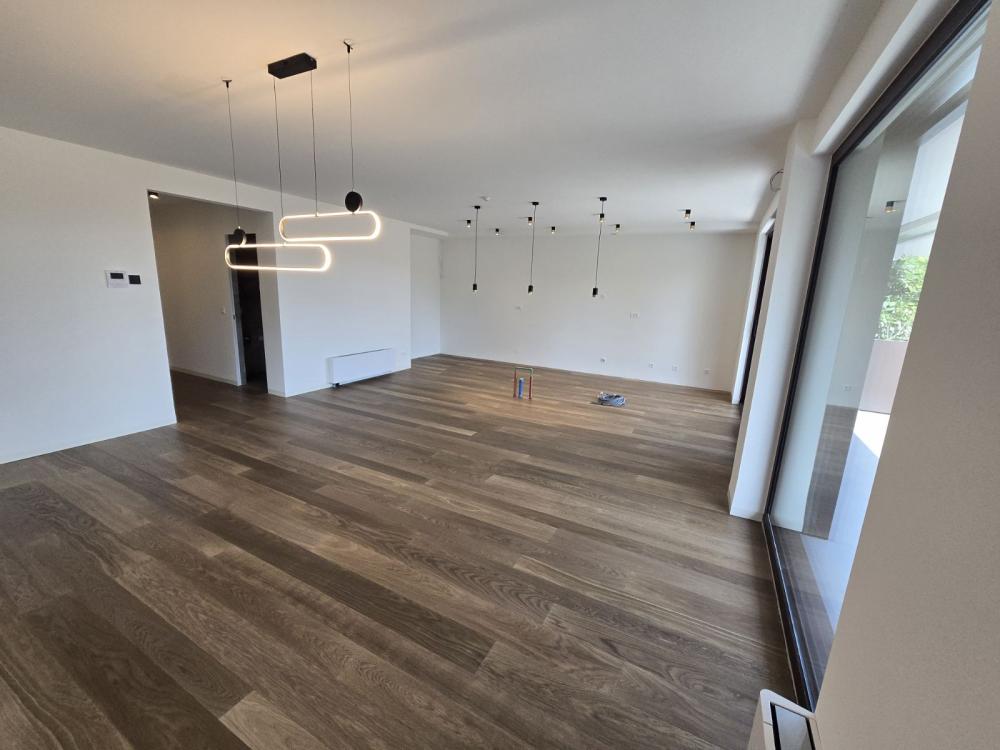 Stan na prodaju u Beogradu, Dedinje, cetvorosoban, 214m2, cena 1490000 evra