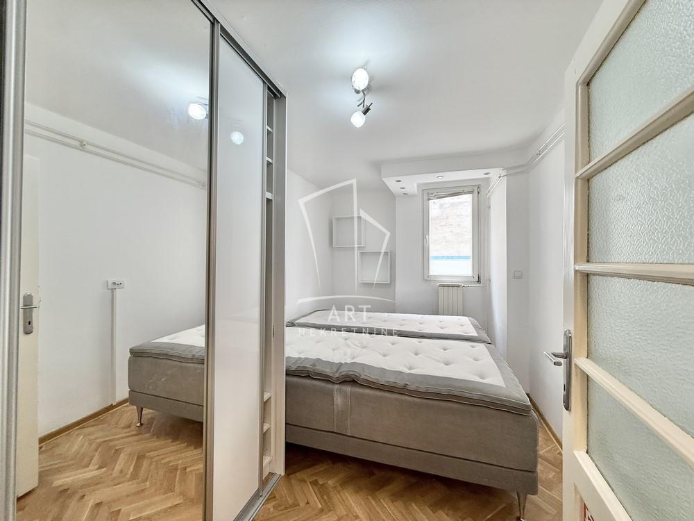 Stan na prodaju u Beogradu, Zvezdara, jednosoban, 35m2, cena 159000 evra