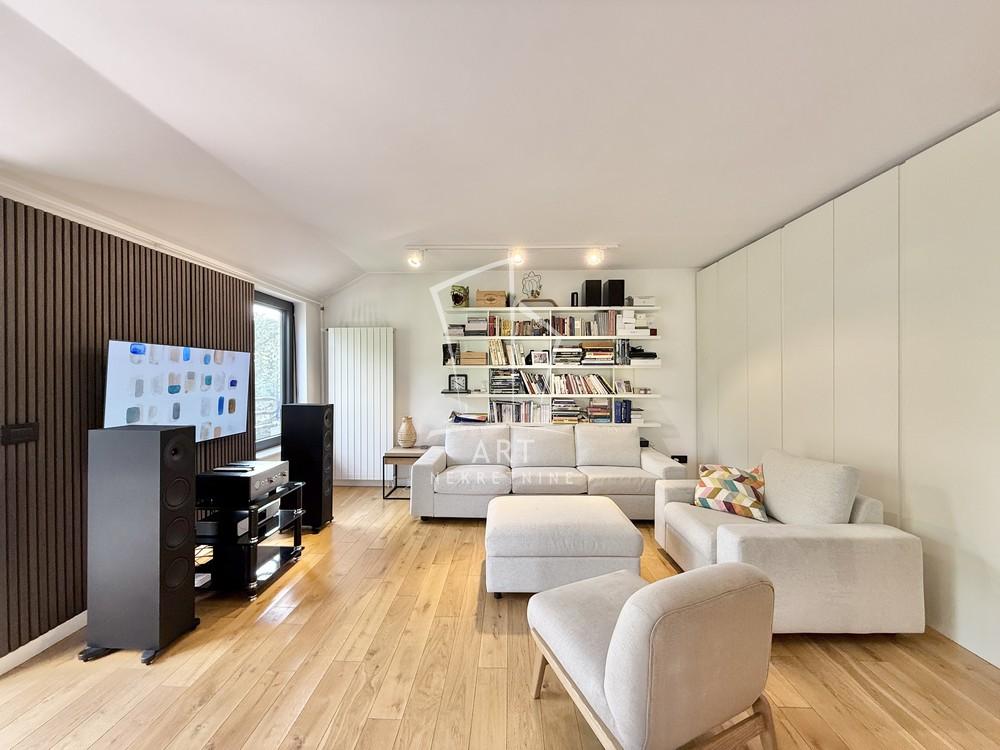 Stan na prodaju u Beogradu, Dedinje, cetvorosoban, 93m2, cena 450000 evra