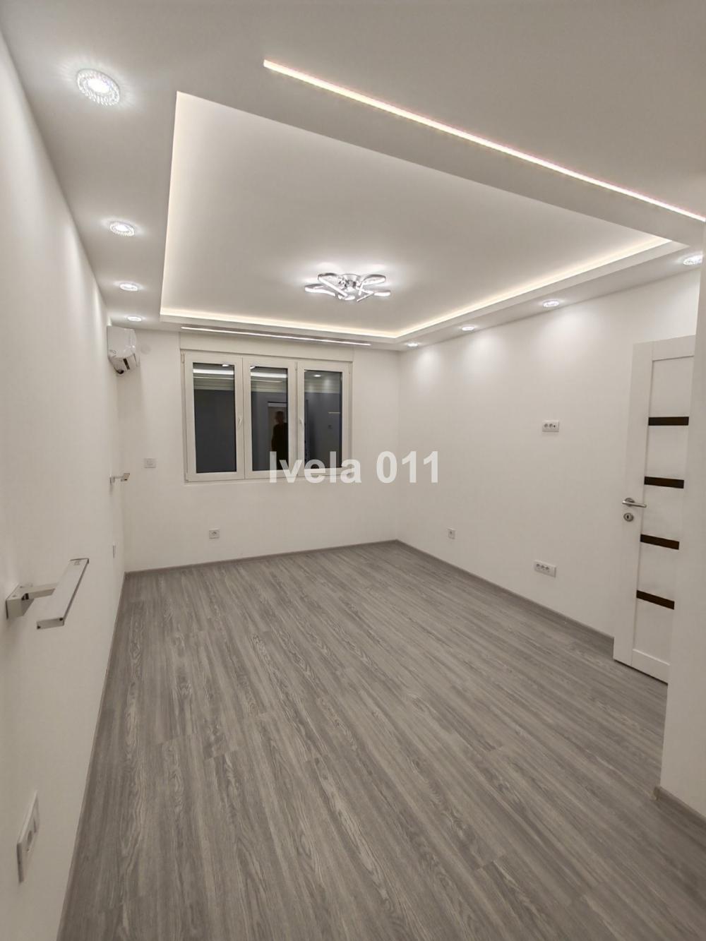 Stan na prodaju u Beogradu, Đeram pijaca, dvosoban, 60m2, cena 240000 evra
