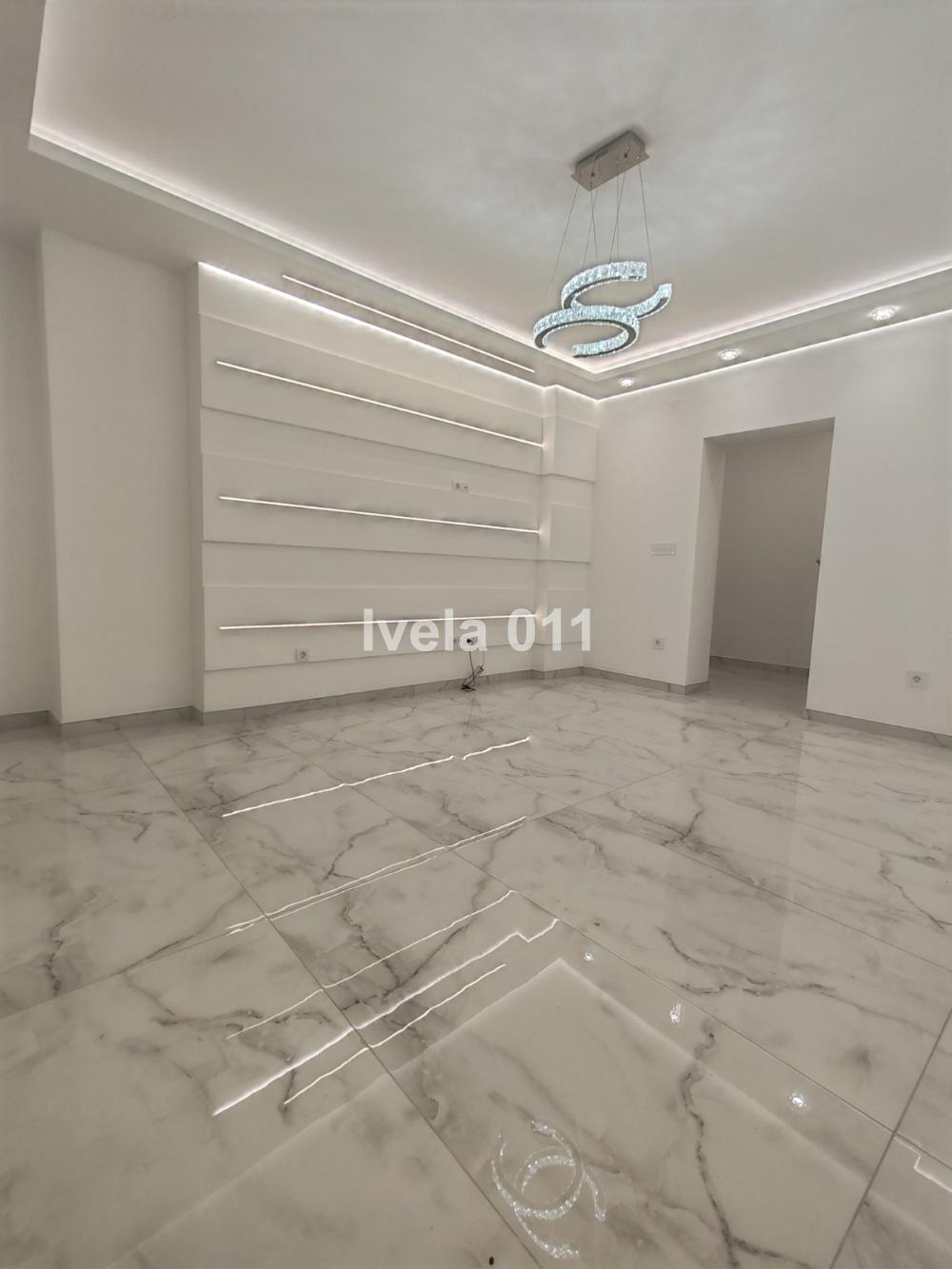 Stan na prodaju u Beogradu, Đeram pijaca, dvosoban, 60m2, cena 240000 evra