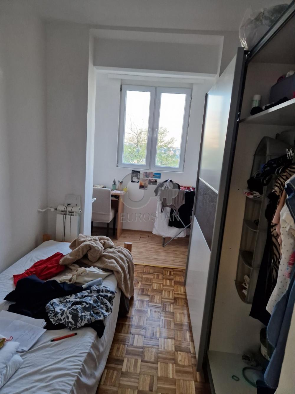 Stan na prodaju u Beogradu, Labudovo brdo, dvoiposoban, 50m2, cena 113000 evra