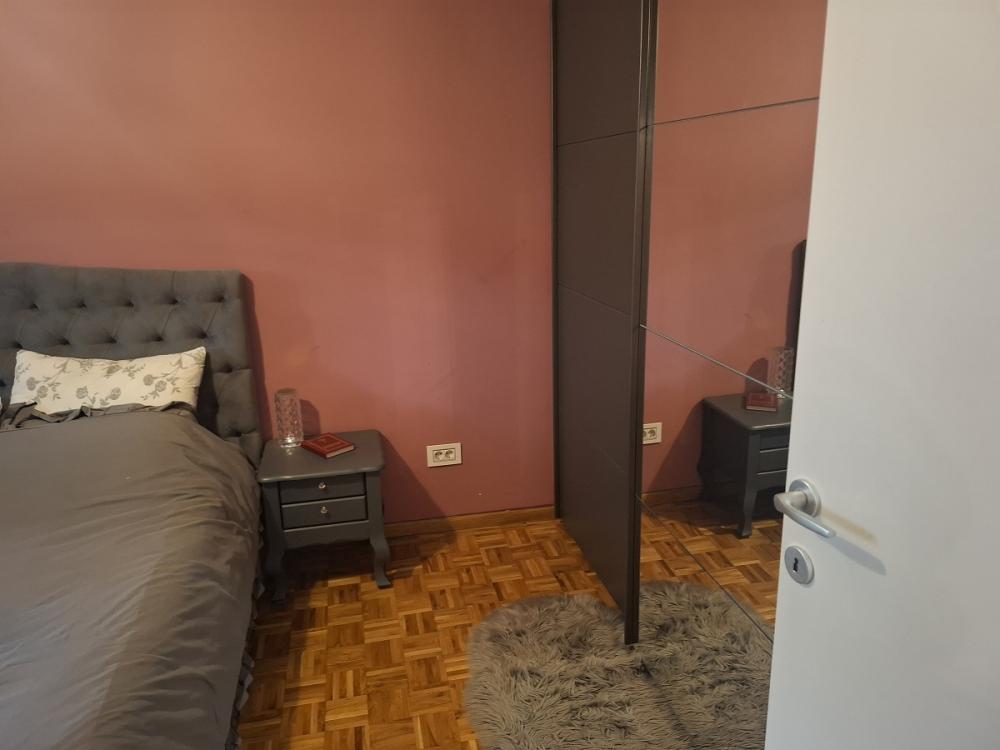 Stan na prodaju u Beogradu, Voždovac, trosoban, 70m2, cena 169000 evra