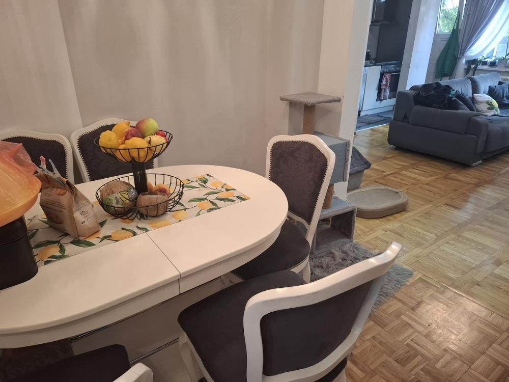 Stan na prodaju u Beogradu, Voždovac, trosoban, 70m2, cena 169000 evra