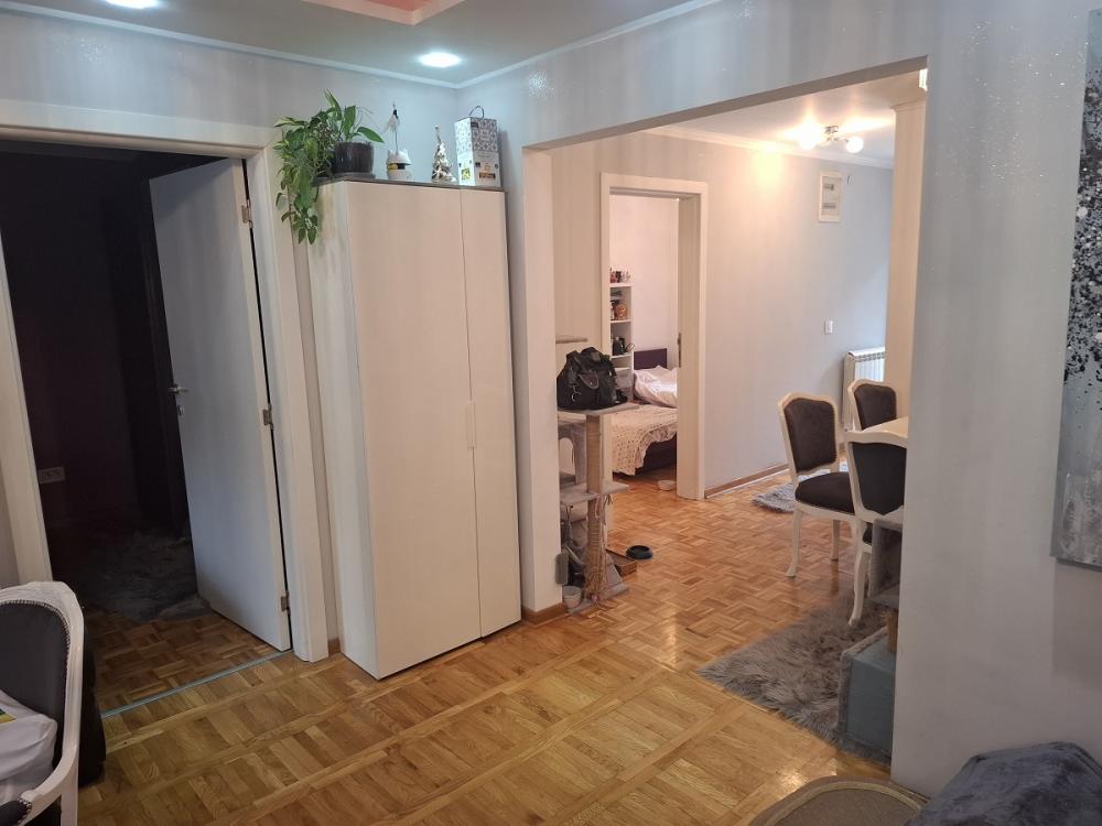 Stan na prodaju u Beogradu, Voždovac, trosoban, 70m2, cena 169000 evra