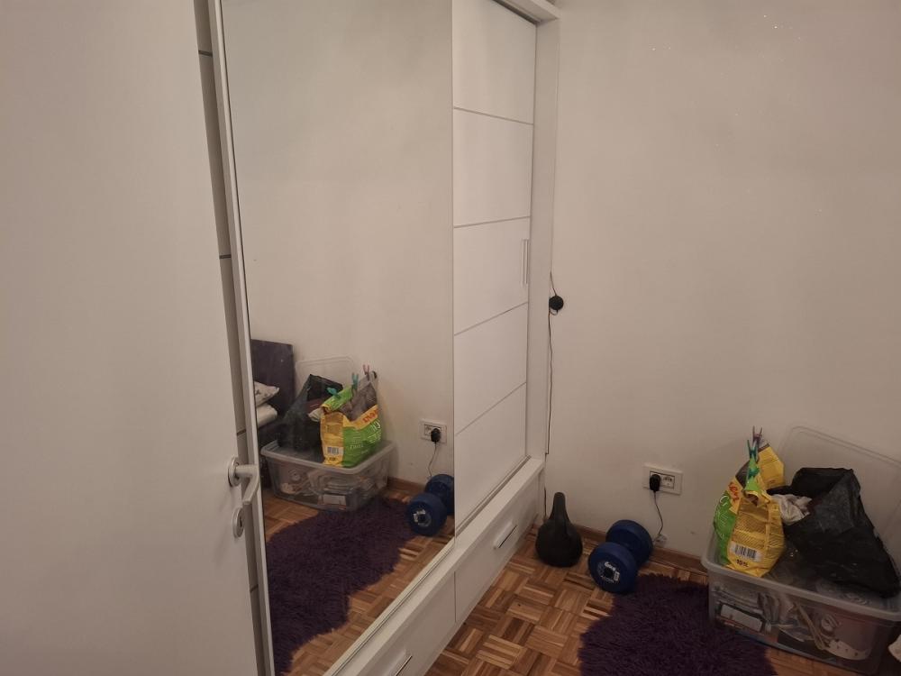 Stan na prodaju u Beogradu, Voždovac, trosoban, 70m2, cena 169000 evra