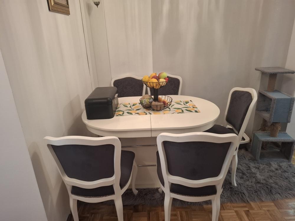 Stan na prodaju u Beogradu, Voždovac, trosoban, 70m2, cena 169000 evra