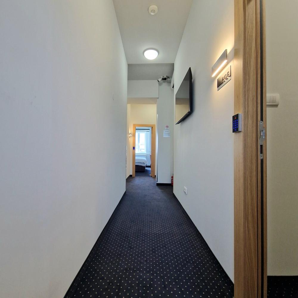 Stan na prodaju u Beogradu, Knez Mihailova, 205m2, cena 1495000 evra