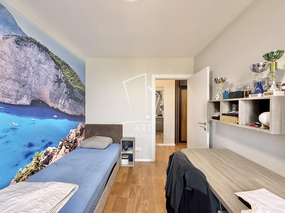 Stan na prodaju u Beogradu, Višnjička banja, cetvorosoban, 123m2, cena 364000 evra