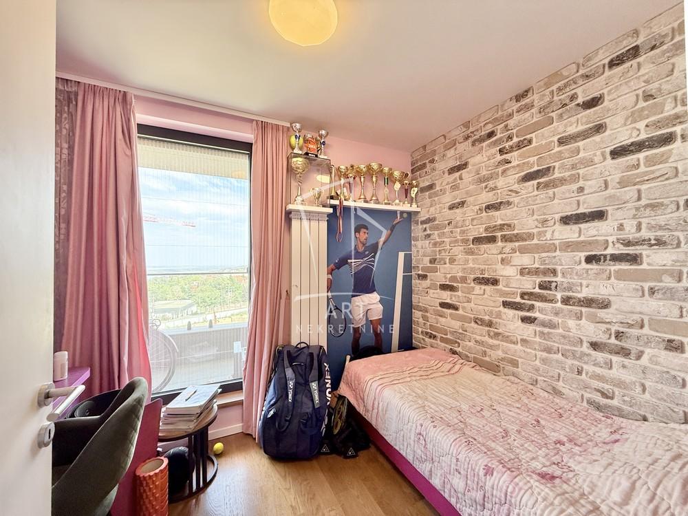 Stan na prodaju u Beogradu, Višnjička banja, cetvorosoban, 123m2, cena 364000 evra