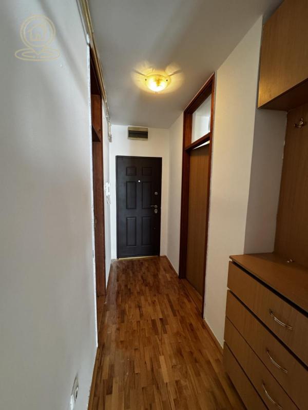 Stan na prodaju u Beogradu, Borča, dvosoban, 45m2, cena 75000 evra
