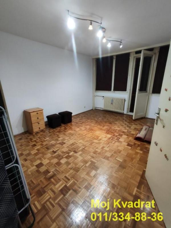 Stan na prodaju u Beogradu, Krnjača, dvosoban, 45m2, cena 143000 evra