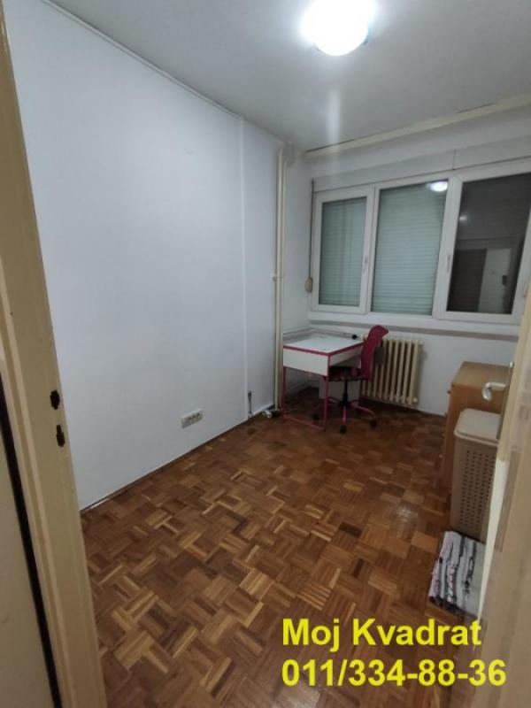 Stan na prodaju u Beogradu, Krnjača, dvosoban, 45m2, cena 143000 evra