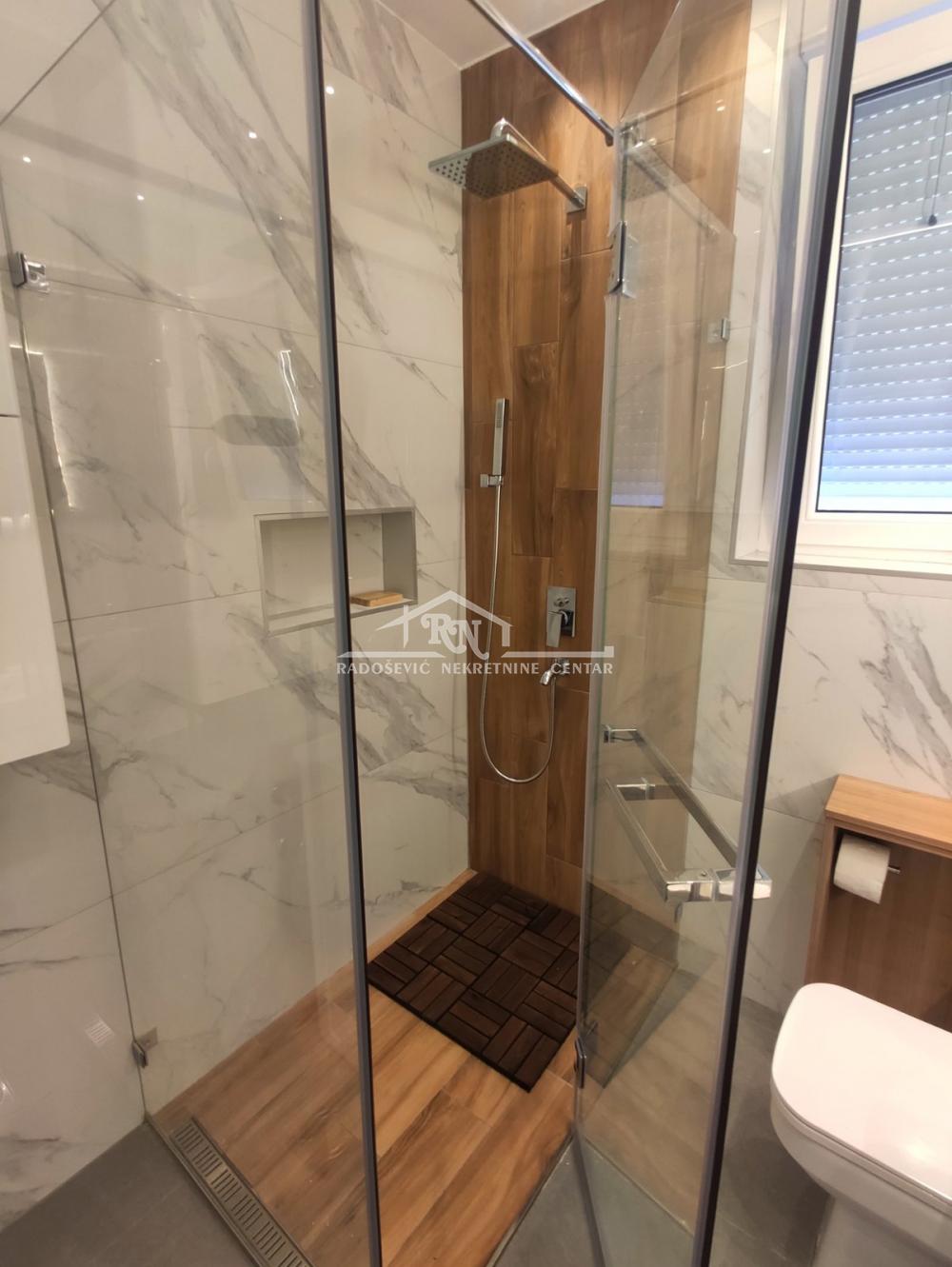 Stan na prodaju u Beogradu, Stari grad, dvosoban, 45m2, cena 330000 evra