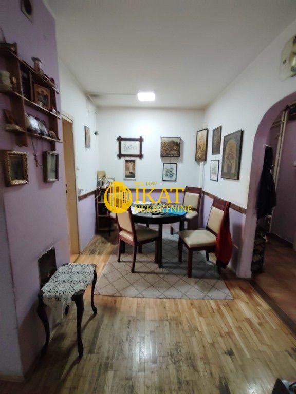 Stan na prodaju u Beogradu, Novi Beograd blok 70 (Kineski TC), trosoban, 75m2, cena 215000 evra