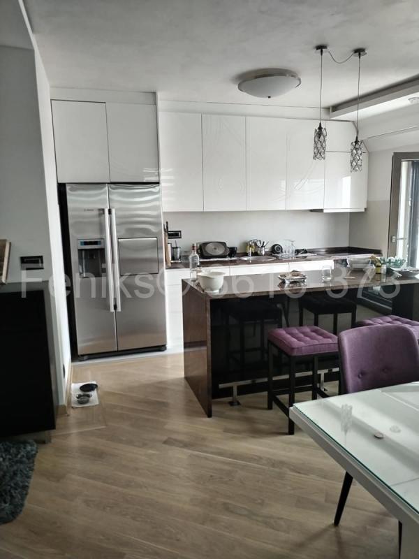 Stan na prodaju u Beogradu, Cvetkova pijaca, trosoban, 95m2, cena 378000 evra