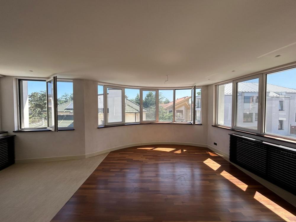 Stan na prodaju u Beogradu, Banovo brdo, cetvorosoban, 147m2, cena 460000 evra