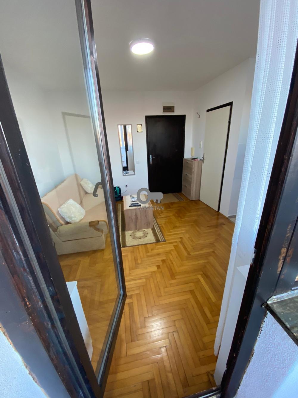 Stan na prodaju u Beogradu, Labudovo brdo, jednosoban, 25m2, cena 65000 evra