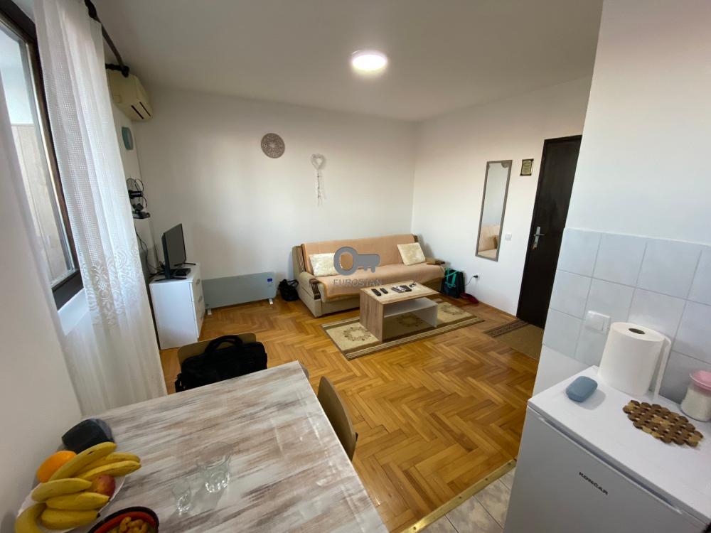 Stan na prodaju u Beogradu, Labudovo brdo, jednosoban, 25m2, cena 65000 evra