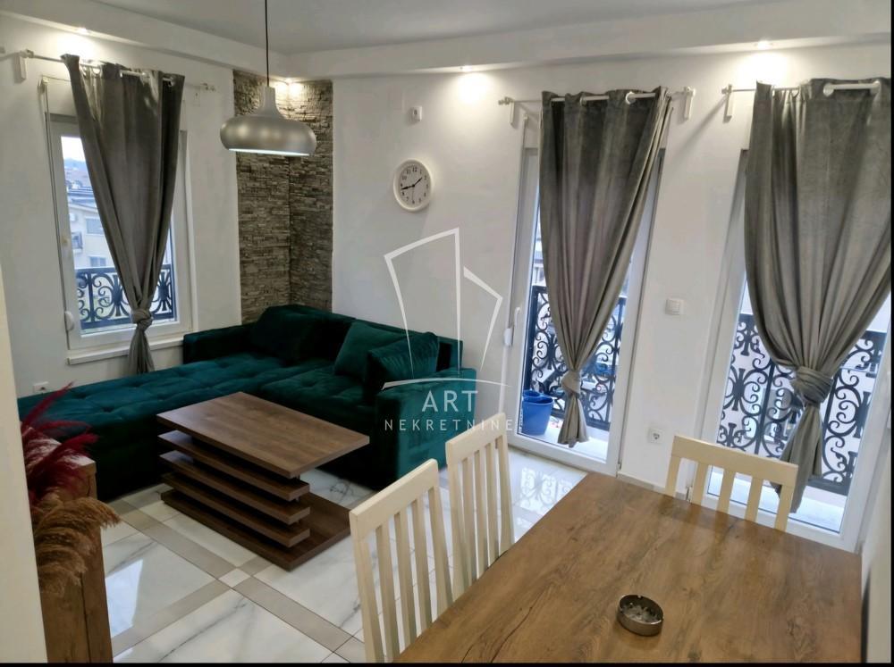 Stan na prodaju u Beogradu, Mirijevo, jednoiposoban, 33m2, cena 98000 evra