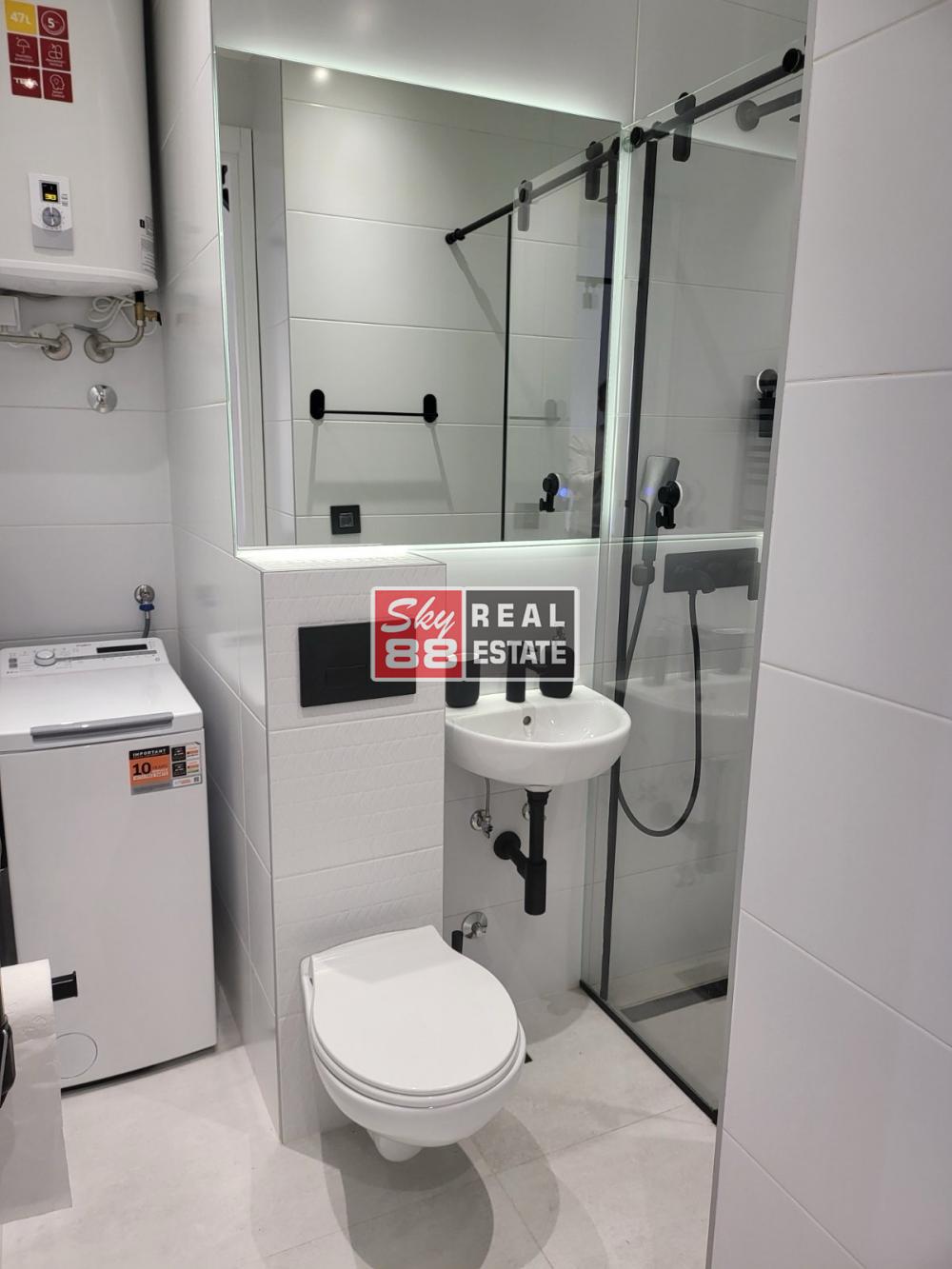 Stan na prodaju u Beogradu, Stari grad, jednoiposoban, 33m2, cena 220000 evra