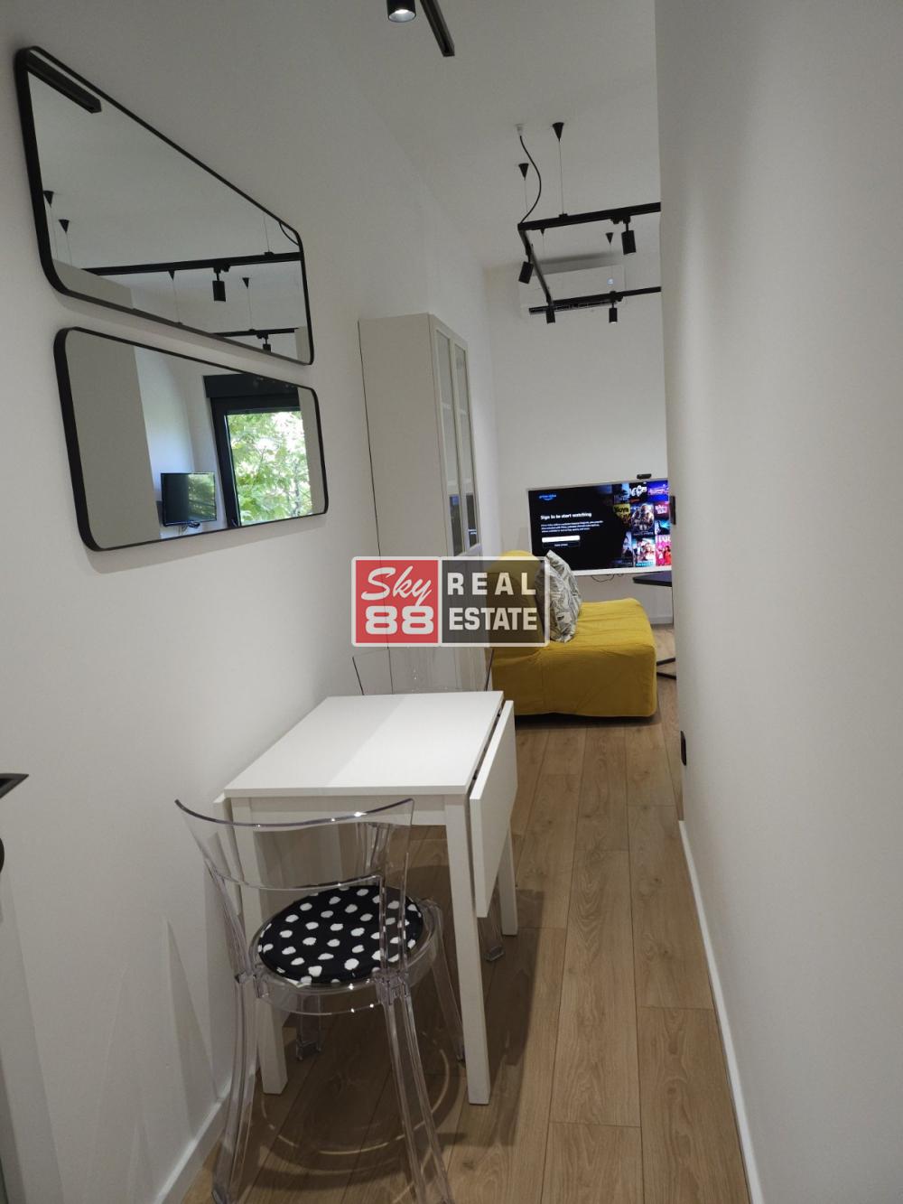 Stan na prodaju u Beogradu, Stari grad, jednoiposoban, 33m2, cena 220000 evra