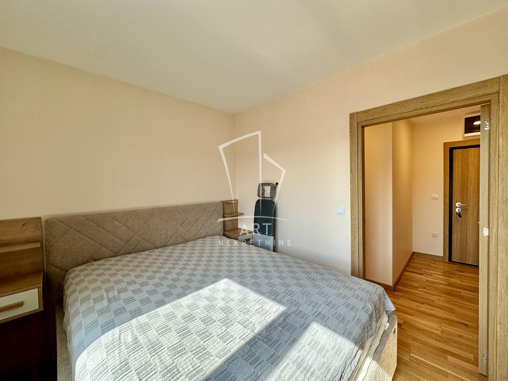 Stan na prodaju u Beogradu, Meandri, jednoiposoban, 46m2, cena 165000 evra