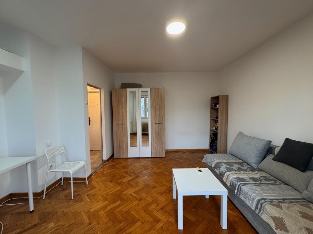 Stan na prodaju u Beogradu, Autokomanda, jednosoban, 31m2, cena 121000 evra