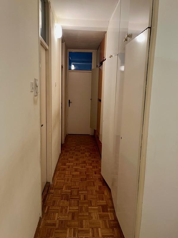 Stan na prodaju u Beogradu, Novi Beograd blok 63, dvoiposoban, 71m2, cena 197000 evra